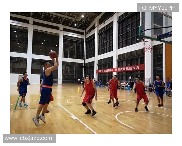 南京篮球队的战术运营体系探索与实践分析 南京篮球队的战术运营体系探索与实践分析